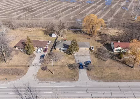 View/Area - 1943 S Huron, Kawkawlin, MI 48631 photo 2 of 7