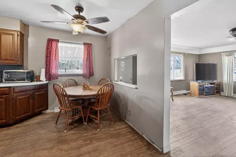 Dining - 1943 S Huron, Kawkawlin, MI 48631 photo 1 of 1