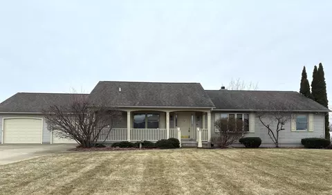 575 W Hampton, Essexville, MI 48732