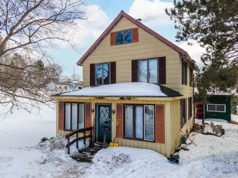 424 Diamond, Iron River, MI 49935