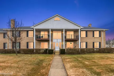 11810 15 Mile, Sterling Heights, MI 48312