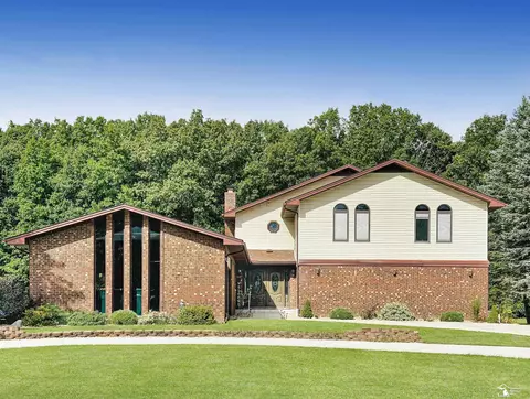 24576 Arsenal, Brownstown Twp, MI 48134
