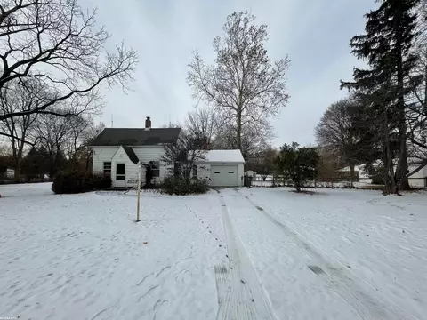 42041 Little, Clinton Township, MI 48036
