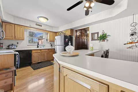 Kitchen - 14385 Sullivan, Capac, MI 48014 photo 1 of 3