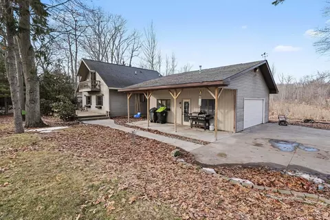 Exterior - 3045 S Point Au Gres, Au Gres, MI 48703 photo 3 of 4
