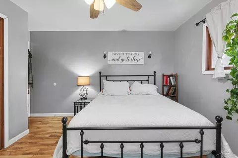 Bedroom - 3045 S Point Au Gres, Au Gres, MI 48703 photo 1 of 4