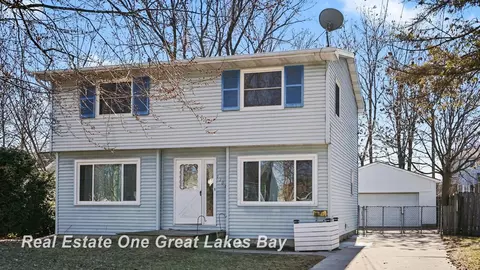 1108 Marchand, Bay City, MI 48706