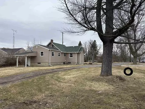 Exterior - 6565 River, Flushing, MI 48433 photo 3 of 5