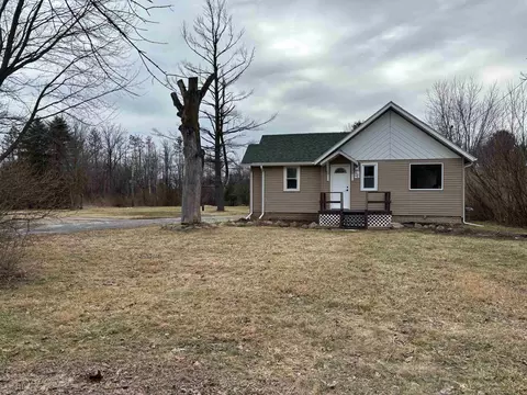 6565 River, Flushing, MI 48433