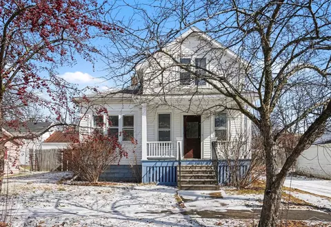 814 Mackinaw, Saginaw, MI 48602