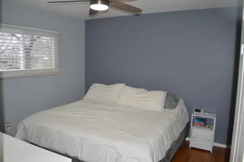 Bedroom - 30747 Sutherland, Warren, MI 48088 photo 2 of 2