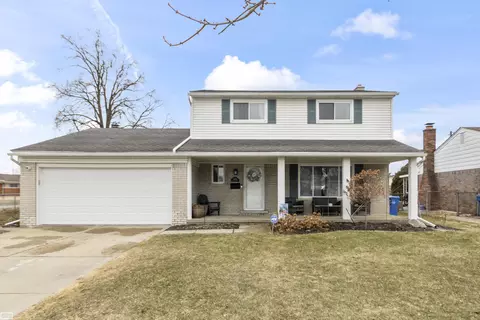 3606 Winterfield Dr, Warren, MI 48092