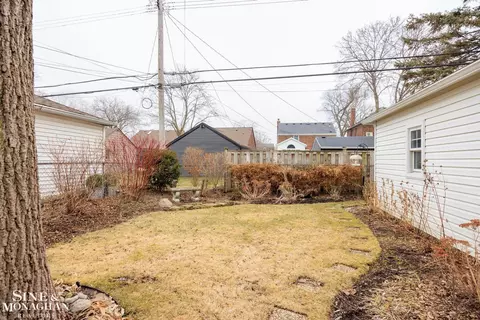 Exterior - 410 Calvin, Grosse Pointe, MI 48236 photo 9 of 18