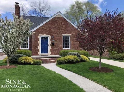 Exterior - 410 Calvin, Grosse Pointe, MI 48236 photo 12 of 18
