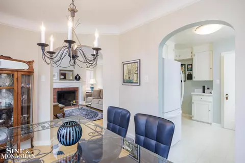 Dining - 410 Calvin, Grosse Pointe, MI 48236 photo 3 of 3