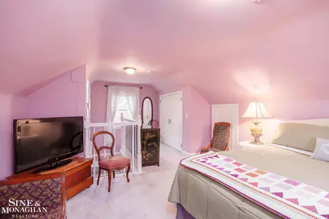 Bedroom - 410 Calvin, Grosse Pointe, MI 48236 photo 2 of 2