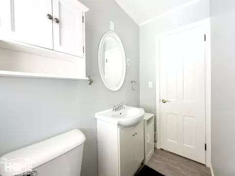 Bath - 2115 Radcliffe, Flint, MI 48503 photo 2 of 4