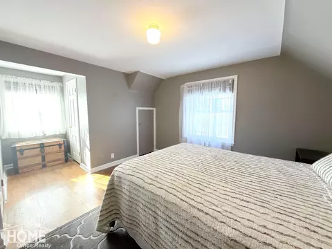 Bedroom - 2115 Radcliffe, Flint, MI 48503 photo 4 of 6