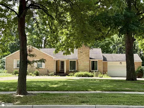 Exterior - 418 E Oliver, Owosso, MI 48867 photo 2 of 3
