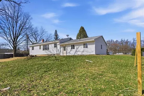 Exterior - 11074 E Mt Morris, Davison, MI 48423 photo 3 of 4