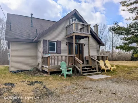 150 E Winegars, Gladwin, MI 48624