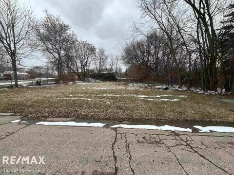 0 E Marengo, Flint, MI 48505 photo 3