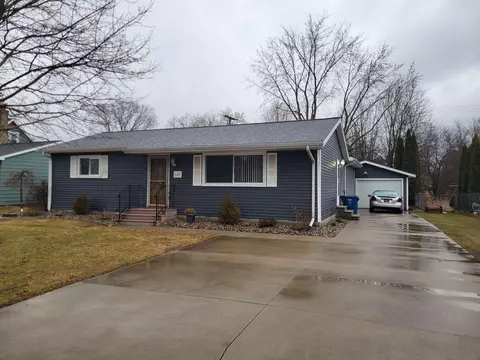 641 Briarwood, Vassar, MI 48768