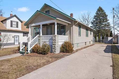 613 Pine, Essexville, MI 48732