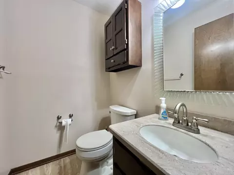 Bath - 1298 N Cummings, Davison, MI 48423 photo 1 of 2