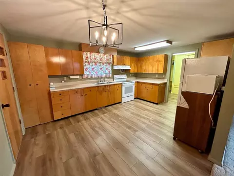Kitchen - 123 S Shearer, Gladwin, MI 48624 photo 1 of 3