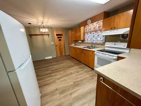 Kitchen - 123 S Shearer, Gladwin, MI 48624 photo 2 of 3