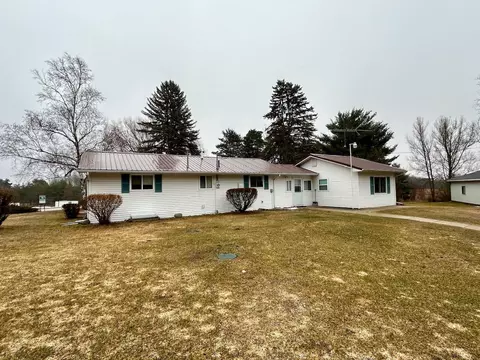 Exterior - 123 S Shearer, Gladwin, MI 48624 photo 12 of 12
