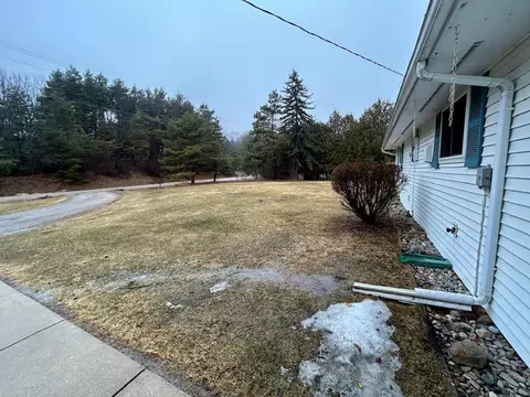 Exterior - 123 S Shearer, Gladwin, MI 48624 photo 11 of 12