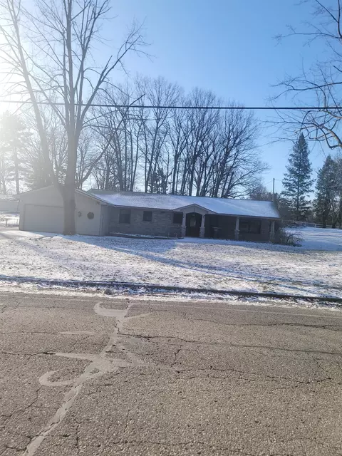 419 W Walnut, Saint Charles, MI 48655