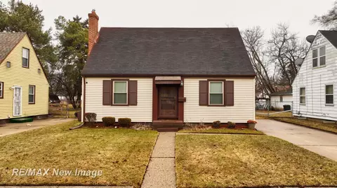 2430 Whittier, Saginaw, MI 48601