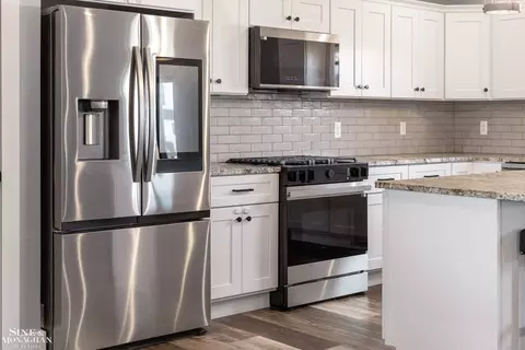 Kitchen - 1810 Riley, Saint Clair, MI 48079 photo 4 of 5