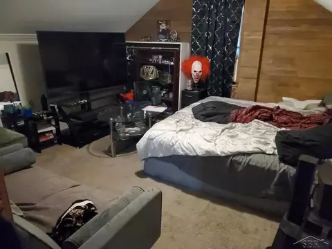 Bedroom - 8839 Canyon, Grosse Pointe, MI 48236 photo 2 of 2