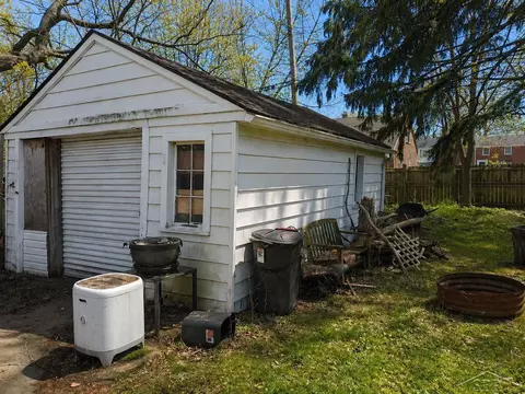 Exterior - 8839 Canyon, Grosse Pointe, MI 48236 photo 2 of 2