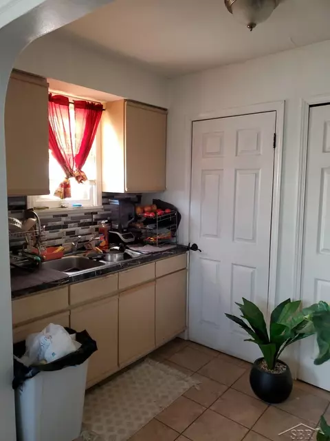 Kitchen - 8839 Canyon, Grosse Pointe, MI 48236 photo 1 of 4