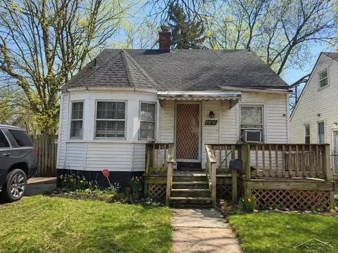 8839 Canyon, Grosse Pointe, MI 48236