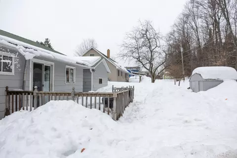 Exterior - 125 Lawrence, Ishpeming, MI 49849 photo 3 of 7
