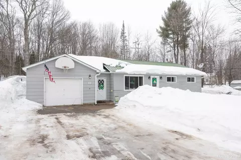125 Lawrence, Ishpeming, MI 49849