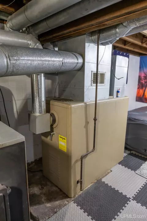 Other - 125 Lawrence, Ishpeming, MI 49849 photo 14 of 17