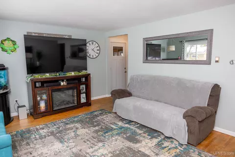 Living - 125 Lawrence, Ishpeming, MI 49849 photo 2 of 2