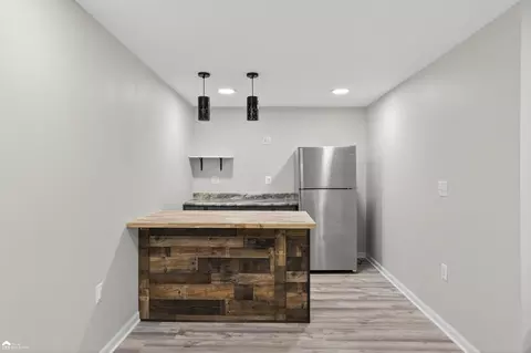 Kitchen - 9111 Copper Rdg, Davison, MI 48423 photo 6 of 7