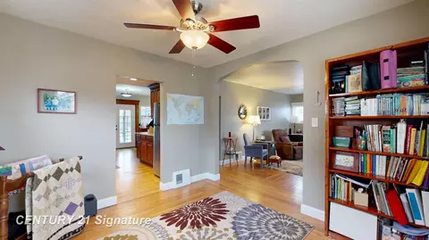 Entry Way - 314 Myrtle, Flushing, MI 48433 photo 2 of 4