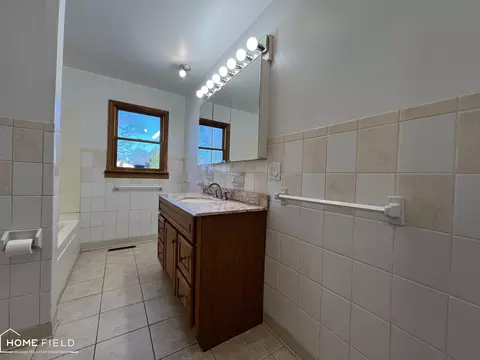 Bath - 905 Exchange, Owosso, MI 48867 photo 1 of 2