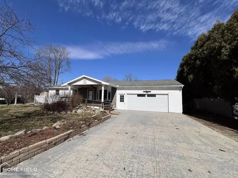905 Exchange, Owosso, MI 48867
