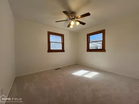 Bedroom - 905 Exchange, Owosso, MI 48867 photo 3 of 4