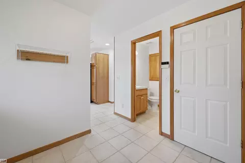 Entry Way - 50988 Shenandoah, Macomb, MI 48044 photo 2 of 3